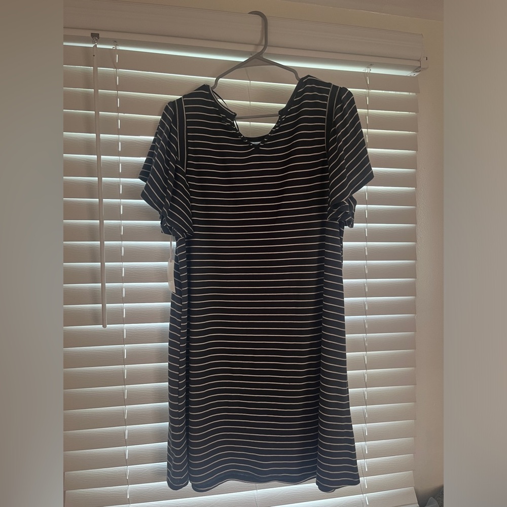 TSHIRT DRESS!๐ - Picture 5 of 6